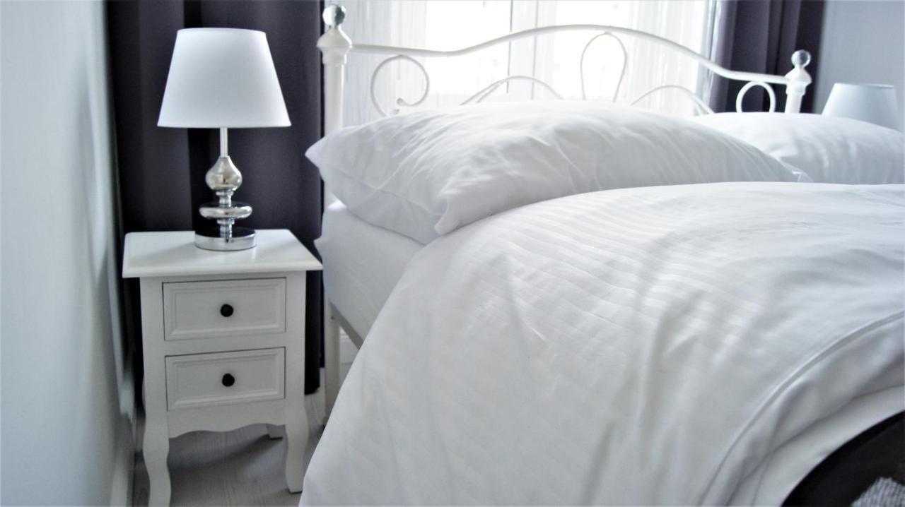 Przestronny Apartament Contento- Wroclaw Centrum Apartment Luaran gambar